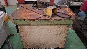 タケダ機械製 コーナーシャー（THC-212A）の画像