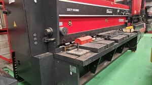 アマダ製 シャーリング（DCT-3065／2020年式）の画像