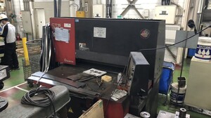 アマダ製 タッピングマシン（CTS-900NT／2001年式）の画像