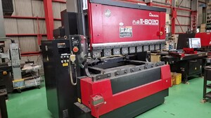 アマダ製 プレスブレーキ（FBD8020NT／2001年式）の画像