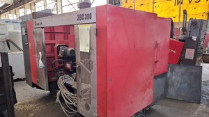アマダ製 穴明切断複合機（3BC-300／2010年式）の画像