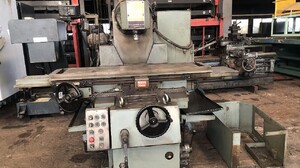 新潟鐵工所製 汎用フライス盤（3UMA／1991年式）の画像