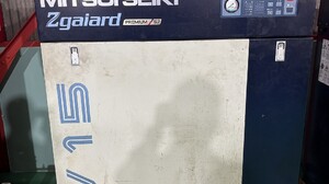 三井精機製 15kwスクリューコンプレッサー（ZV15AS5-R／2016年式）の画像