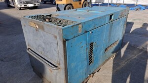 北越製 エンジン式コンプレッサー（PDS-90S）の画像