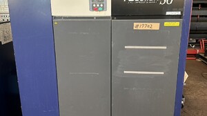 神戸製鋼所製 22kwスクリューコンプレッサー（SG395ADIII／2017年式）の画像
