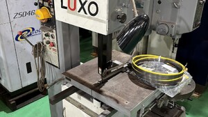 LUXO製 コンターマシン（LE-300）の画像
