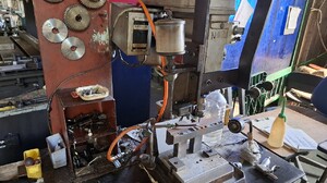 ブラザー製 タッピングボール盤（BT1-215）の画像