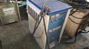 ダイヘン製 半自動溶接機（CPXC-500（S-1）／1998年式）の画像