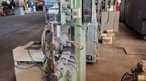松下電器産業製 スポット溶接機（YR-500SM2／1981年式）の画像