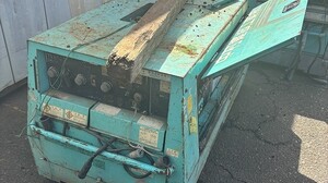 デンヨー製 エンジン発電機（DLW-380SSWK）の画像