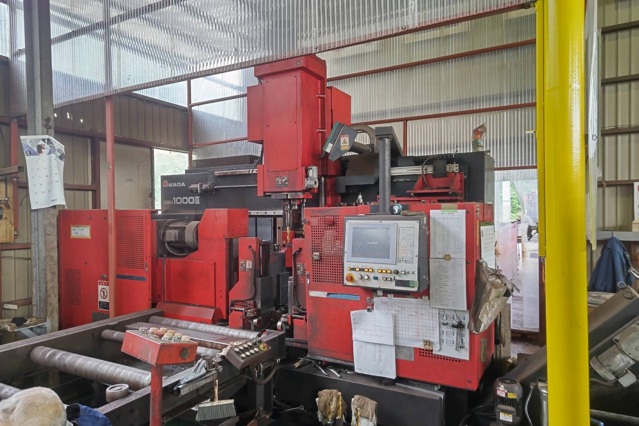 アマダ製 H型鋼穴明加工機（商談中）（6BH-1000Ⅲ／2012年式）の画像